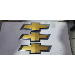 84434786 Chevrolet Silverado 1500 Rear Tailgate Liftgate Logo Emblem