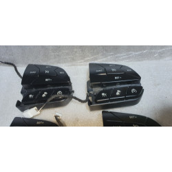 68378975AA Jeep Cherokee Steering Wheel Cruise Speed Control Switch