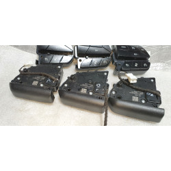68378975AA Jeep Cherokee Steering Wheel Cruise Speed Control Switch