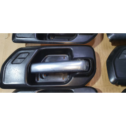 Chevrolet Silverado Right Front Door Interior Handle 2019-2023 | GMC Sierra