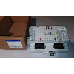 68141879AI Jeep Cherokee Fuse Box 2014-2017
