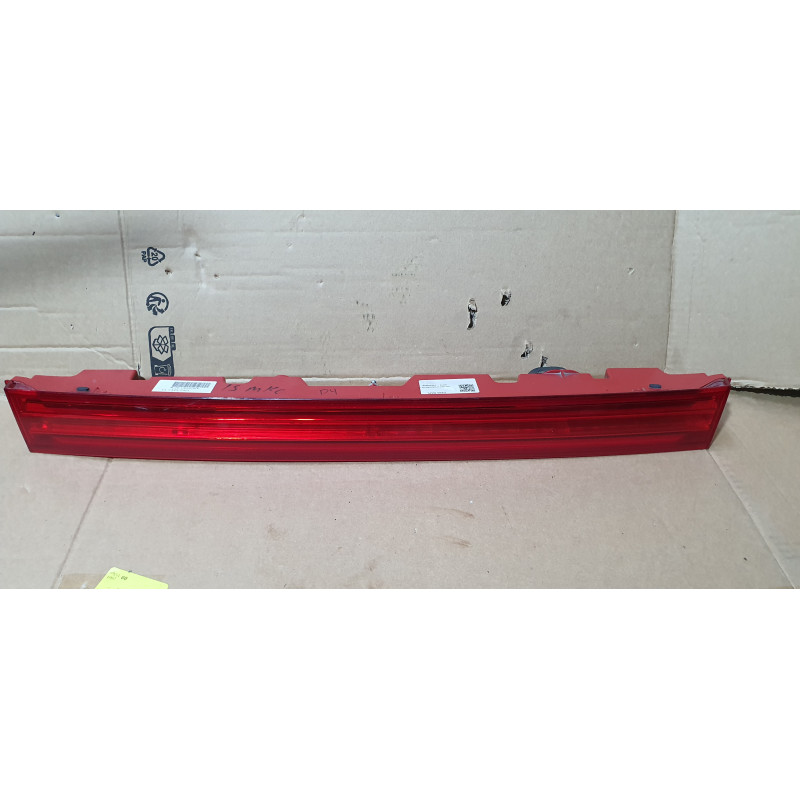 EJ7B-13B433-AF Lincoln MKC Rear Center Tailgate LED Tail Lamp 2015-2019