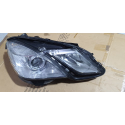 A2128208661 Mercedes-Benz E-Class Right Halogen Headlight 2010-2013