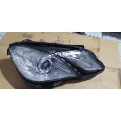 A2128208661 Mercedes-Benz E-Class Right Halogen Headlight 2010-2013