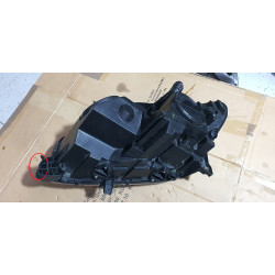 A1668208861 Mercedes-Benz ML Class Right Halogen Headlight 2012-2015