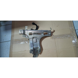 G9110-48020 Lexus NX Engine Battery Inverter Support Bracket 2015-2021