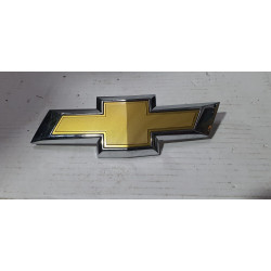 23125928 Chevrolet Malibu Gold Bowtie Front Grille Logo Badge Emblem