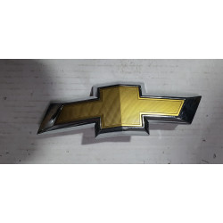 23125928 Chevrolet Malibu Gold Bowtie Front Grille Logo Badge Emblem