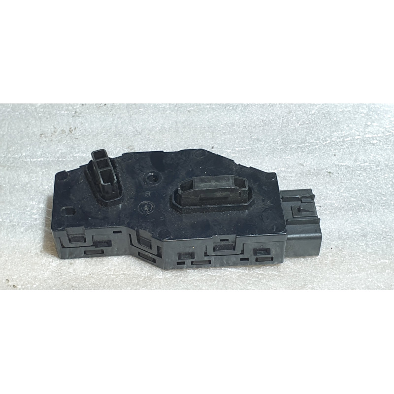 84204820 Cadillac Front Right Seat Adjustment Control Switch