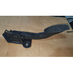 84806540 Chevrolet Silverado EV Accelerator Gas Pedal 2022-2025