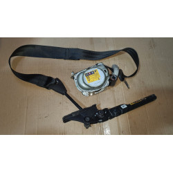 86884-6RR5A Nissan X-Trail Front Right Seat Tongue Pretension Belt (Black)