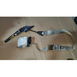 86884-6RR5B Nissan Front Right Seat Tongue Pretension Belt (Light Gray)