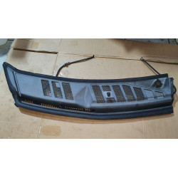 FL34-1502222-AG Ford Windshield Top Cowl Grille Vent Passenger Right Side