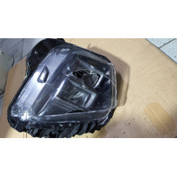 92102-CW150 Hyundai Tucson Right LED Headlight 2021-2023