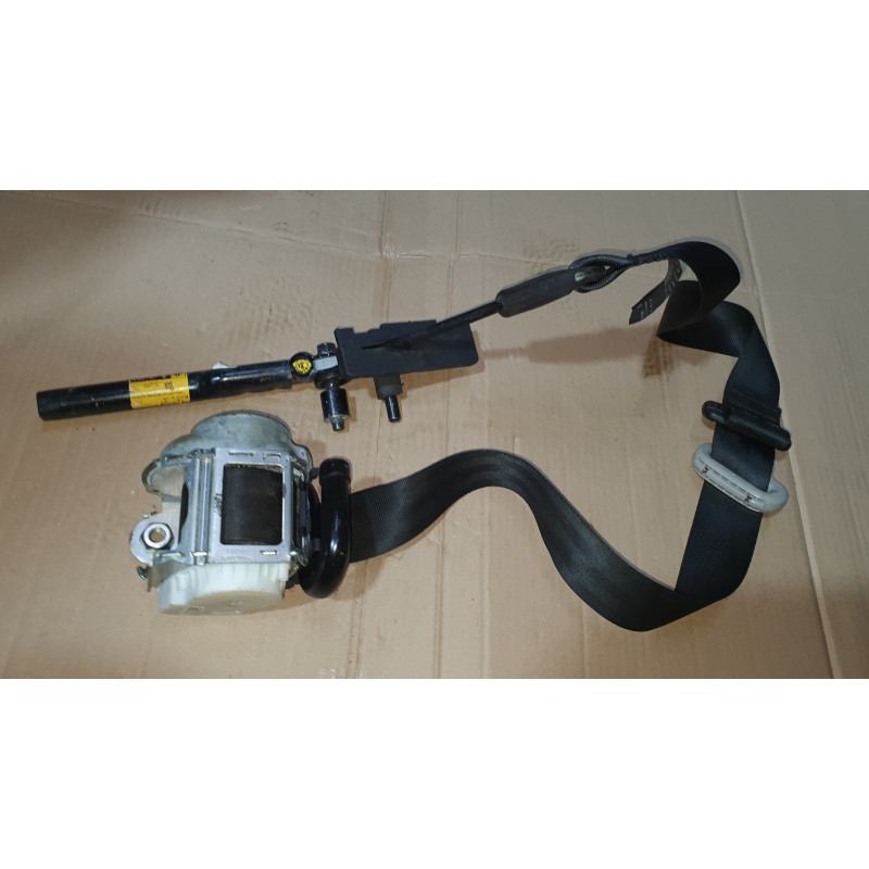 86884-6RR5A Nissan X-Trail Front Right Seat Tongue Pretension Belt