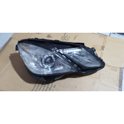 A2128200661 Mercedes-Benz E-Class Right Halogen Headlight 2010-2013