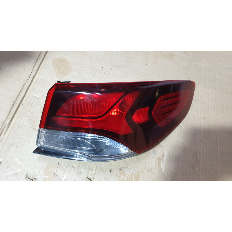 Hyundai Sonata Right Halogen Tail Lamp 2018-2019