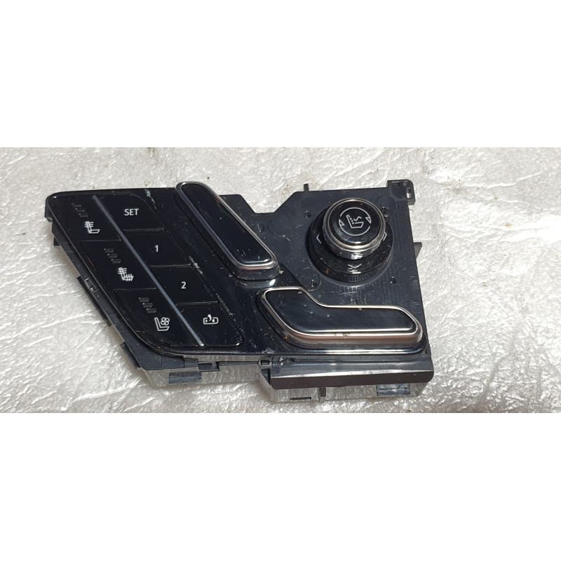 84769142 Cadillac Lyriq Front Left Door Seat Heated Switch 2023-2025