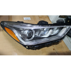 92102-D2000 Hyundai Genesis G90 Right Full LED Headlight 2017-2019