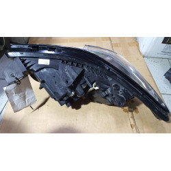 92102-D2000 Hyundai Genesis G90 Right Full LED Headlight 2017-2019