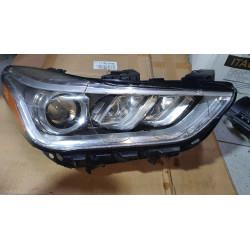 92102-D2000 Hyundai Genesis G90 Right Full LED Headlight 2017-2019