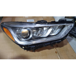 92102-D2000 Hyundai Genesis G90 Right Full LED Headlight 2017-2019