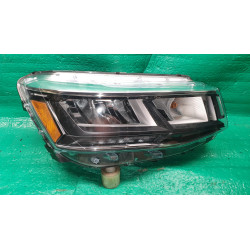 2GJ941036 Volkswagen Taos Right LED Headlight 2022-2024