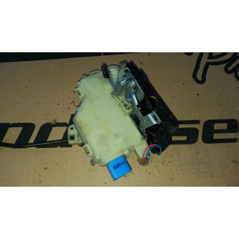 3B1837015P Volkswagen Jetta Left Front Door Lock Hatch 2006-2010 1J3837085