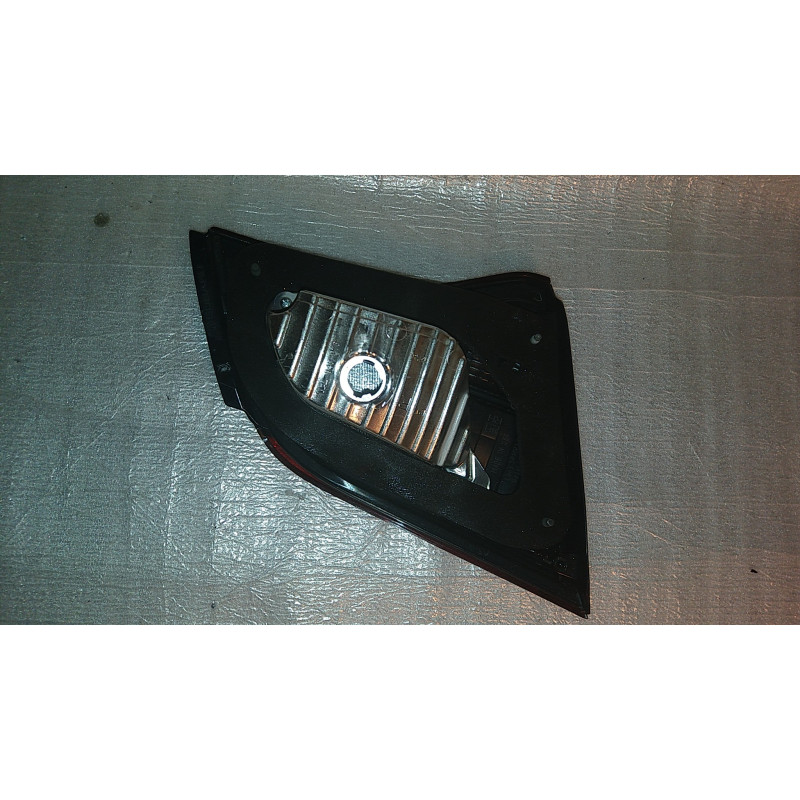 41117-505R2M Subaru Legacy Right Inner Tail Lamp 2015-2018