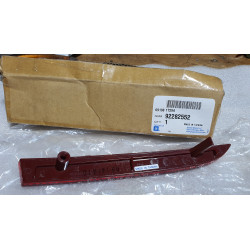 92282552 Chevrolet Camaro Right Rear Bumper Reflector Marker 2008-2024