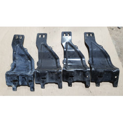 HC3B1TB837AC Ford F-250 Left Front Bumper Mounting Bracket 2017-2023