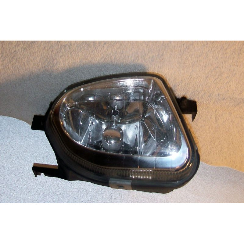 Mercedes-Benz E Right Fog Lamp 2003-2005
