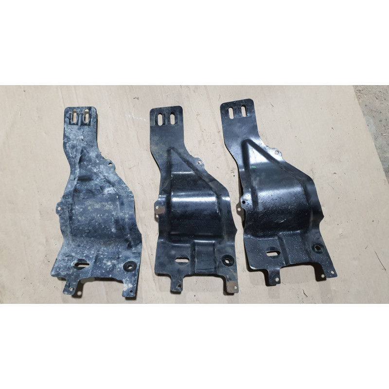 HC3B17B836AD Ford F-250 Right Front Bumper Mounting Bracket 2017-2023