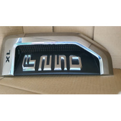 HC3B-25000A72-AFW Ford F-250 Super Duty Right Fender Chrome Vent Badge