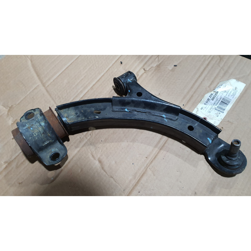 CR3Z3078D Ford Mustang Right Lower Control Arm 2010-2014 ER33-3A052-AA