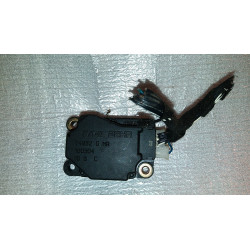 Volvo XC90 Heater Air Blend Door Actuator | XC70, S80, V70, S60