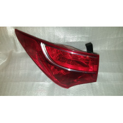 92401-4Z000 Hyundai Santa Fe Left Tail Lamp 2013-2016