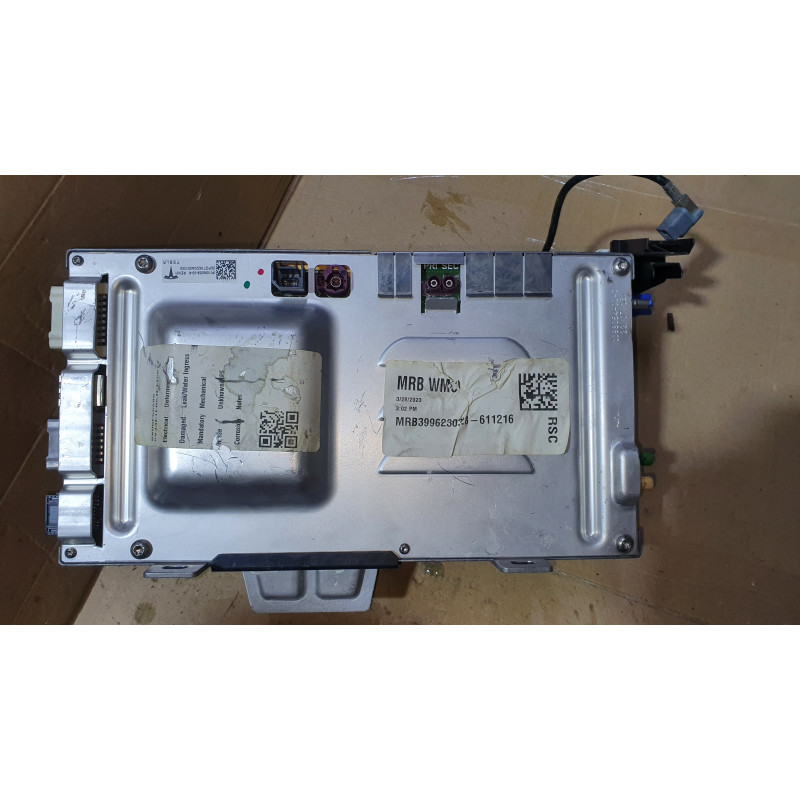 1098058-00-K Tesla Model 3 Media Computer Control Module 2017-2023