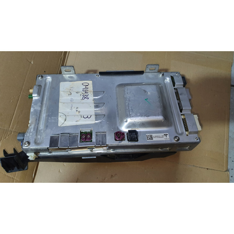 1098058-00-J Tesla Model 3 Media Computer Module 2017-2023