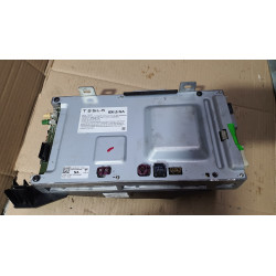1566786-00-E Tesla Model 3 Media Control Unit Computer Module 2017-2023