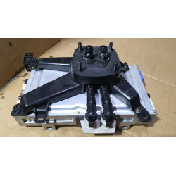 1775000-90-L Tesla Model Y Media Control Computer Module 2020-2024