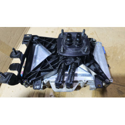 1684435-00-D Tesla Model Y Media Car Computer Module 2020-2024