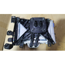 1684435-00-D Tesla Model Y Media Car Computer Module 2020-2024
