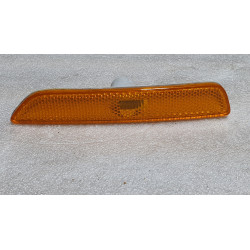 AR33-15A424-AB Ford Mustang Front Bumper Right Marker Light Lamp 2010-2014