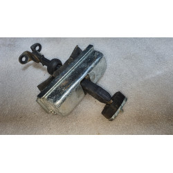 F81Z-2523552-AA Ford F-250 Front Door Check Retainer Left Or Right