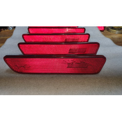 5R33-15A456-AA Ford Mustang Rear Bumper Reflector Marker Lamp Right