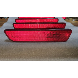 5R33-15A456-AA Ford Mustang Rear Bumper Reflector Marker Lamp Right