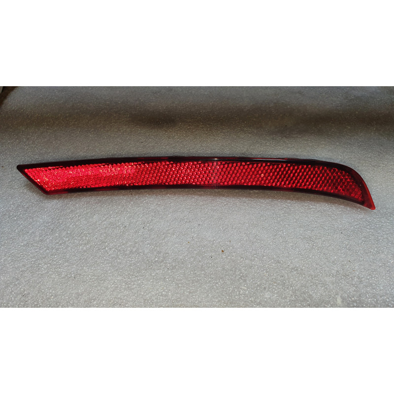 KT4B-17A849-AA Ford Edge Left Rear Bumper Reflector 2019-2024