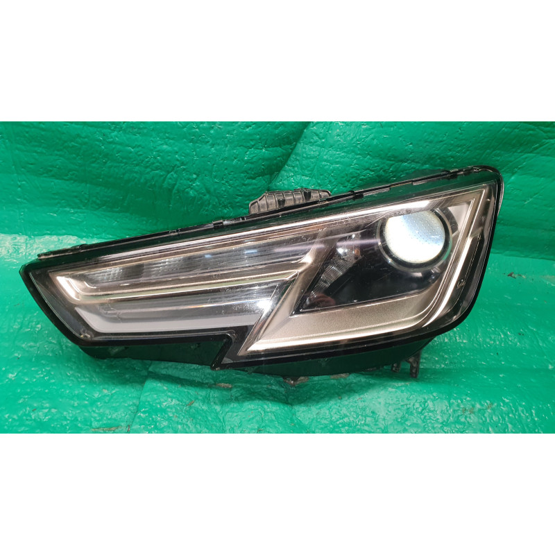 8W0941005B Audi A4 Left Xenon Headlight 2017-2019
