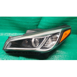 92101-C2000 Hyundai Sonata Left LED Halogen Headlight 2015-2017